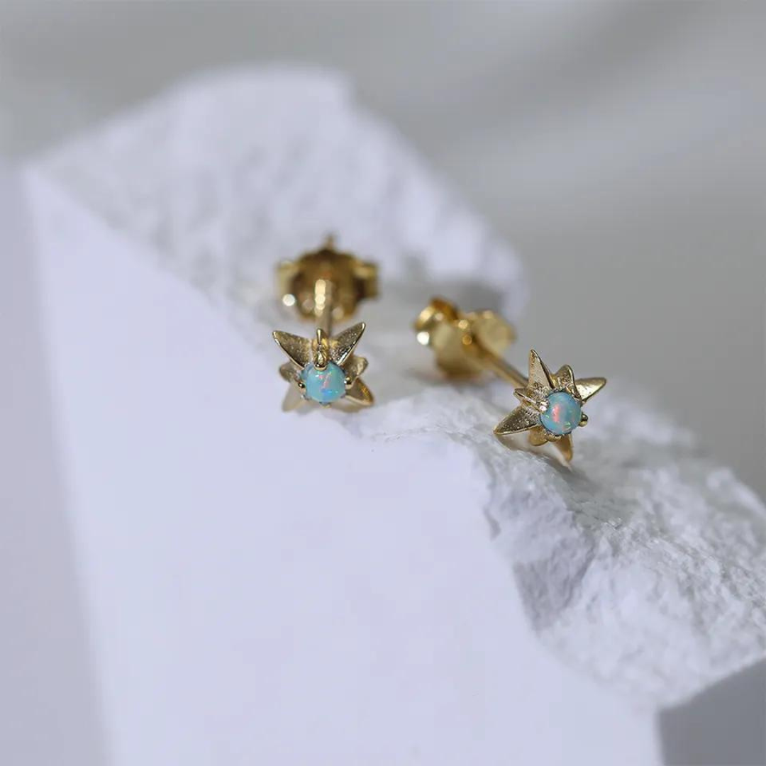 Make a statement with these 925 sterling silver, 18K gold plated designer opal stud earrings featuring a captivating star design. A simple classic style for everyday wear.
